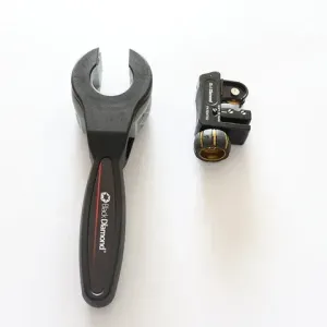 COUPE TUBE BLACK DIAMO 1/8 A 7/8 2